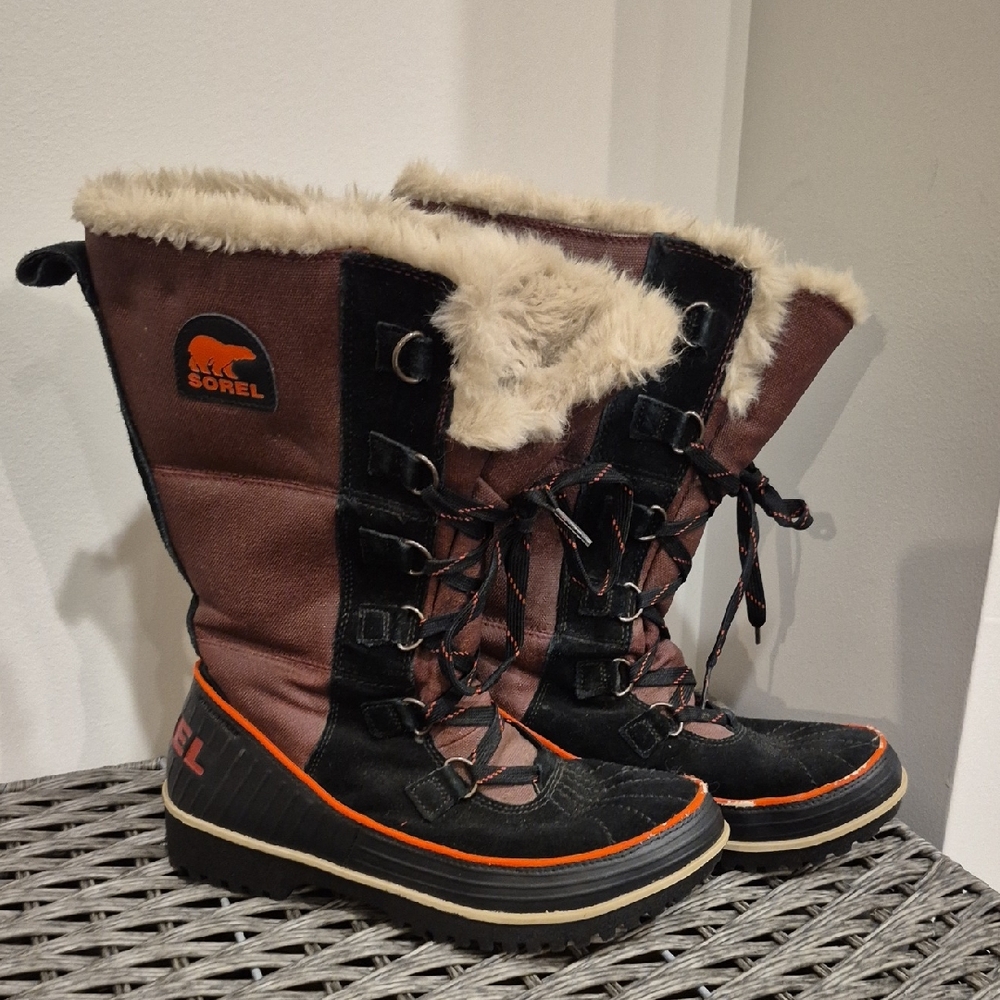 Sorel Women's Black and Brown Winter Boots with Orange Accents